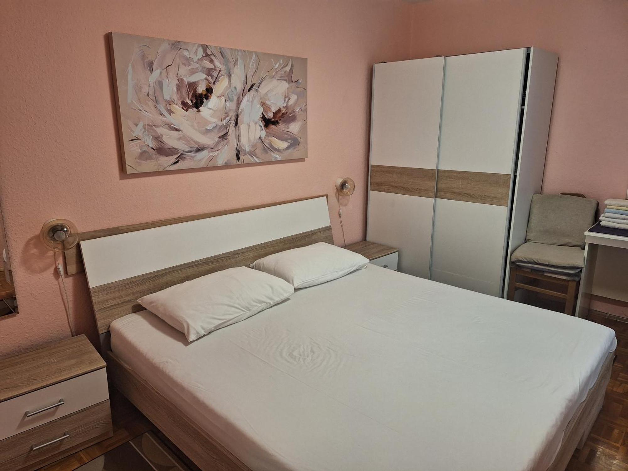 Apartments Gojka Miocevic Biograd Na Moru Bagian luar foto